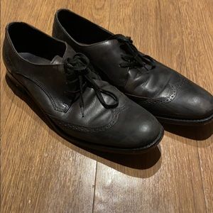 John Varvatos distresses dress shoes size 10.5